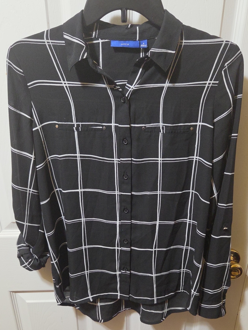 Apt. 9 Black Button-Down Shirt with White Windowpane Check